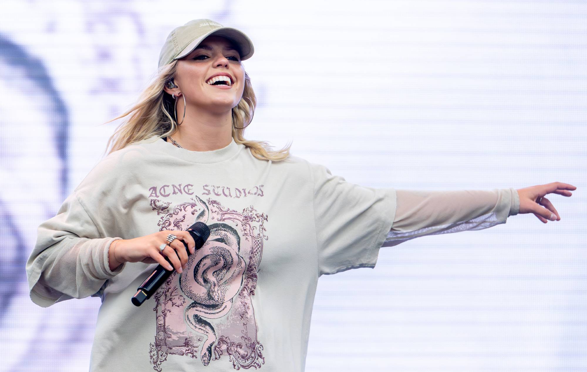 Leeds Festival 2024 Reneé Rapp to open delayed Main Stage after storm