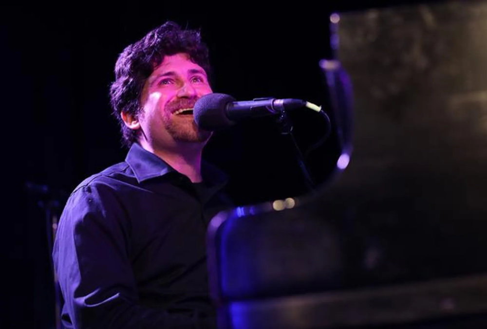Piano Jordan "Like Me (and Follow Me)" Interview