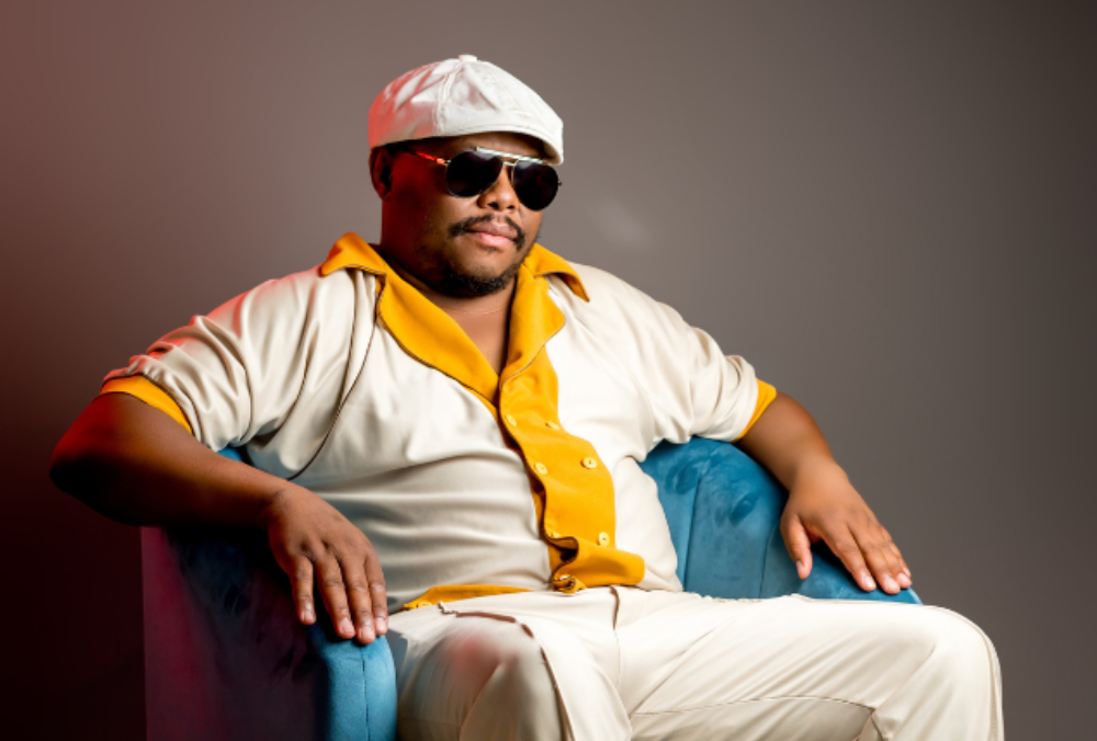 Kapi Gantsu Channels Raw Stage Energy on Victory Theatre Live