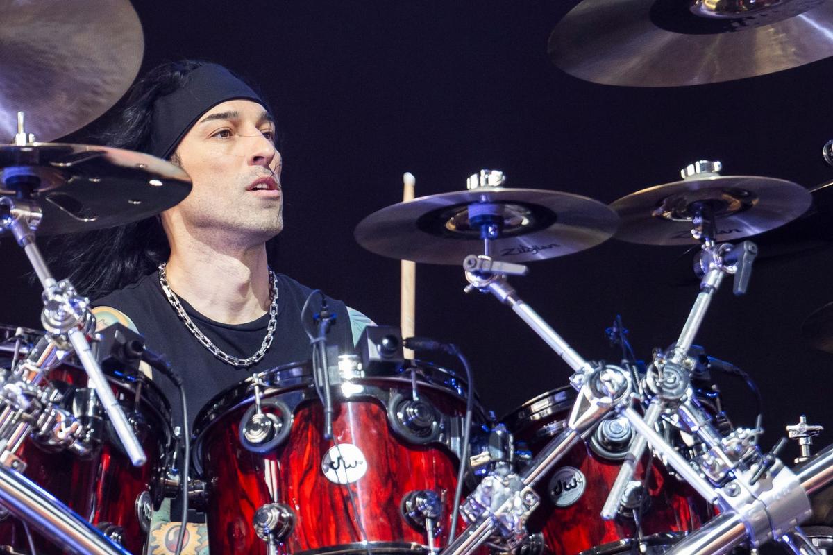 Christian 'CC' Coma Exits Black Veil Brides' 2026 European Tour